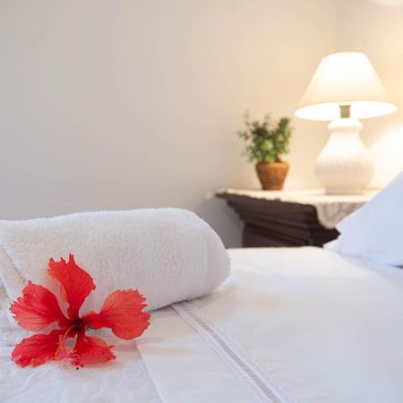 Casa com piscina na melhor localização de Búzios -WIFI 500MB, SMART TV 4K - agua e luz cobrados a parte Extérieur photo