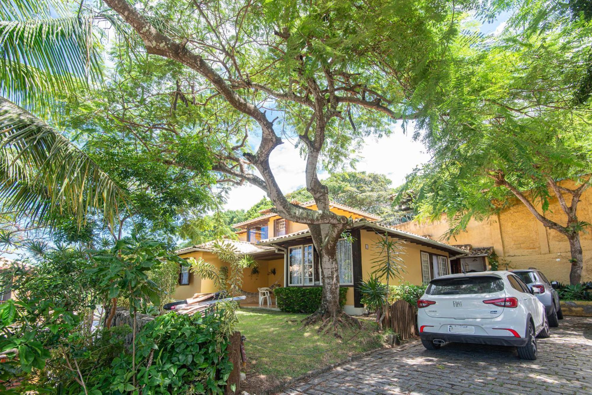 Casa com piscina na melhor localização de Búzios -WIFI 500MB, SMART TV 4K - agua e luz cobrados a parte Extérieur photo
